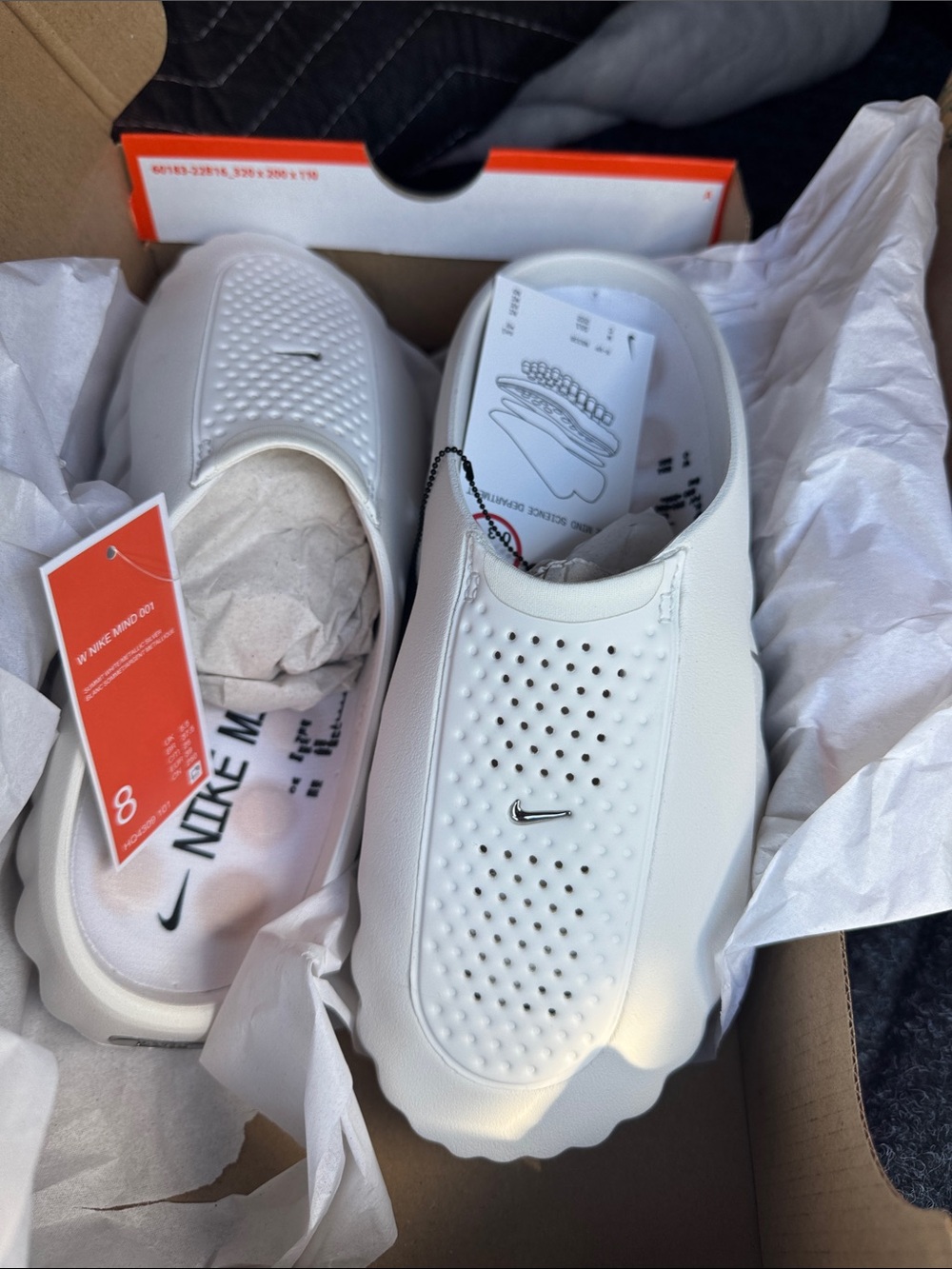 Nike Mind 001 Mules – Summit White/Metallic Silver – NWT Size 8